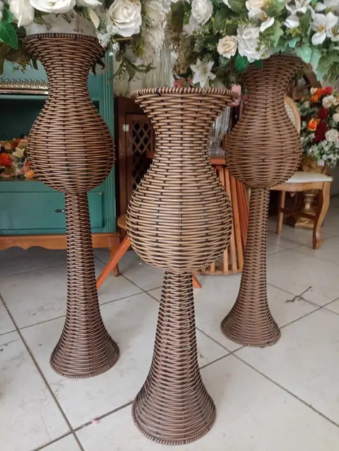 Vaso vime alto